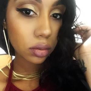 Meet your Posher, Kiara